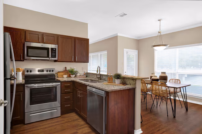 Villas Of Preston Creek photo 4
