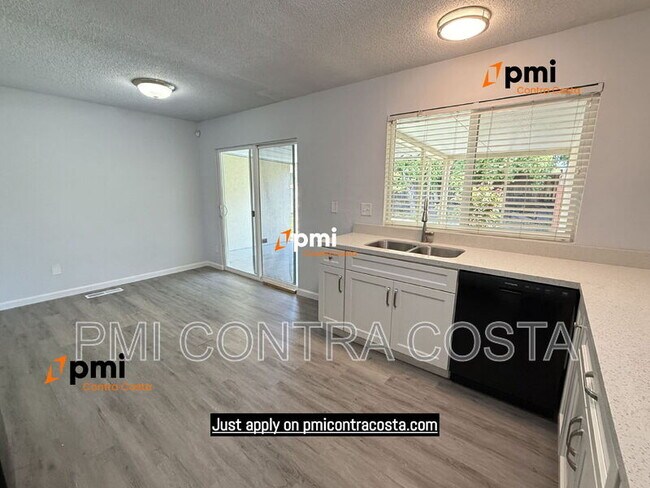 1608 Norine Dr. photo 5