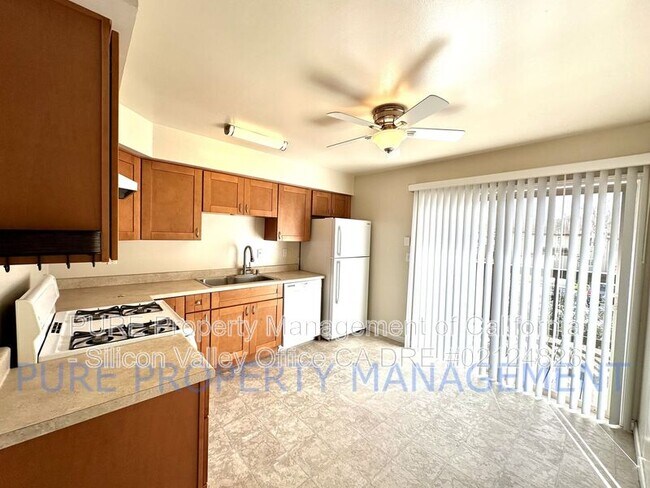 985 30th Ave Santa Cruz, CA 95062 photo 5
