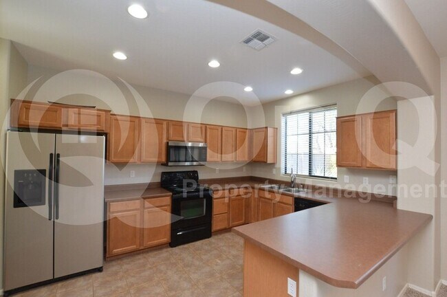 2438 West Jake Haven, Phoenix, AZ 85085 photo 2
