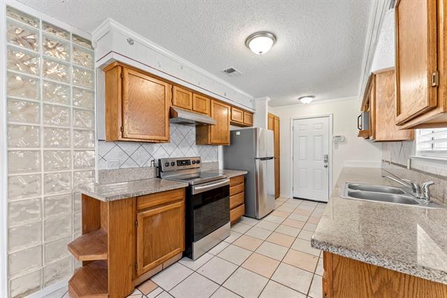 6801 Ridgetop Road, North Richland Hills, TX 76182 photo 5