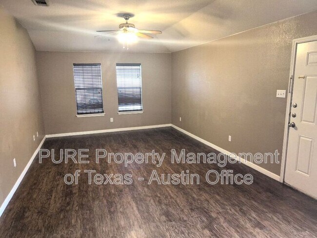 8605 Talyne Chaise Cir Austin, TX 78729 photo 2