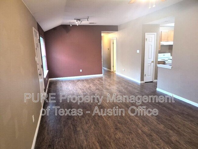 8605 Talyne Chaise Cir Austin, TX 78729 photo 3