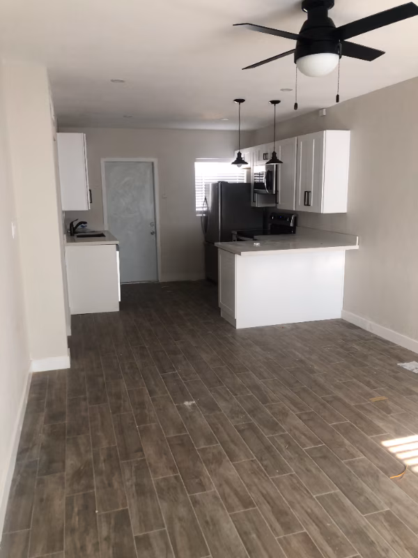 1640 W Mulberry Dr Phoenix, AZ 85015 photo 4