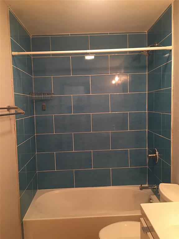 Brentwood Terrace photo 5