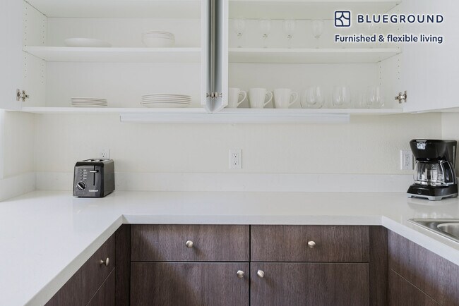 345 Sheridan Ave Palo Alto, CA 94306 photo 5