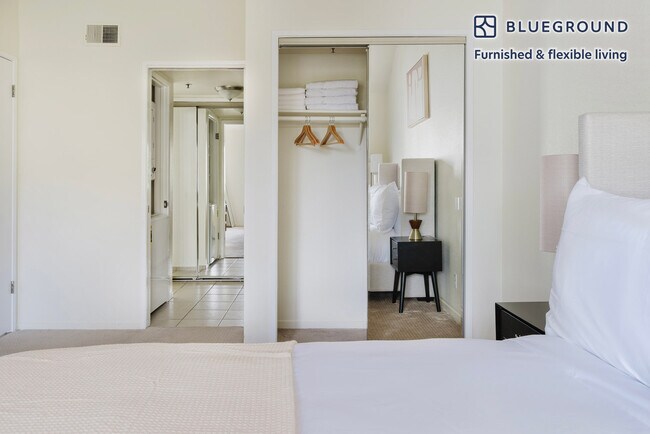 345 Sheridan Ave Palo Alto, CA 94306 photo 2