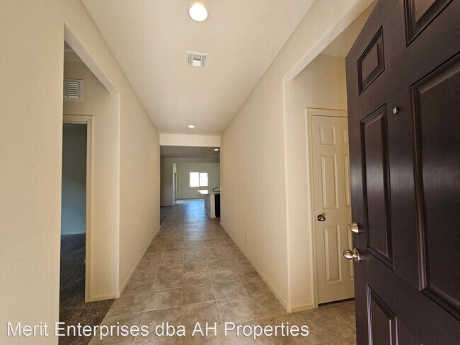 43570 W Cypress Ln MARICOPA, AZ 85138 photo 3