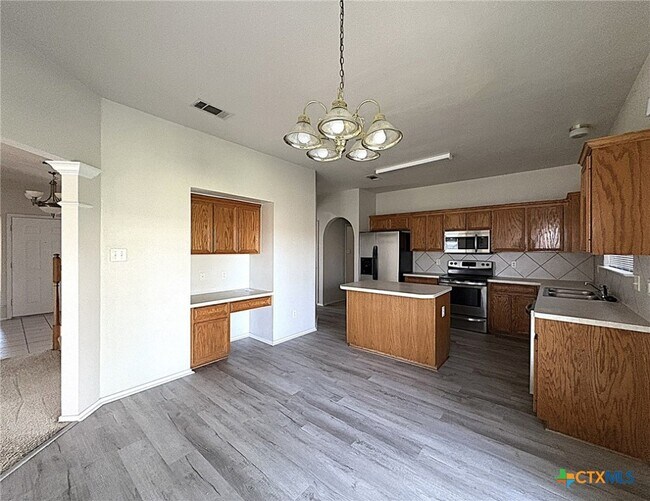 2313 Modoc Dr Harker Heights, TX 76548 photo 4