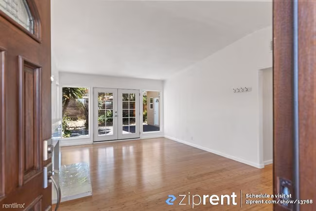 1680 Tulane Avenue, East Palo Alto, CA 94303 photo 4