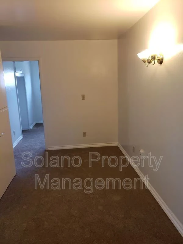 940 Ohio St Fairfield, CA 94533 photo 4