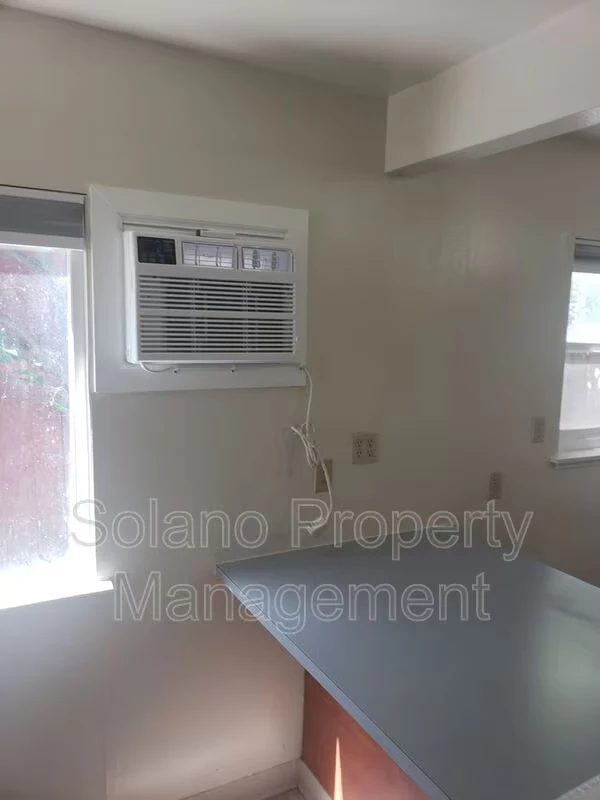 940 Ohio St Fairfield, CA 94533 photo 2