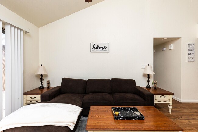 1111 West Summit Place - 10Unit 10 photo 2