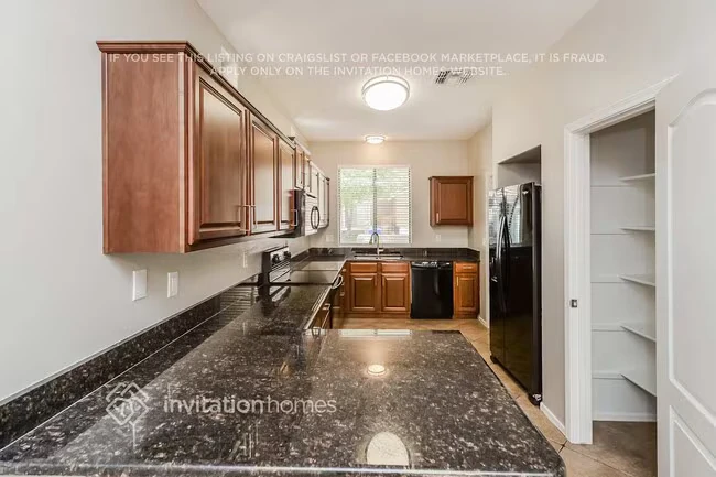 864 E Devon Rd Gilbert, AZ 85296 photo 5