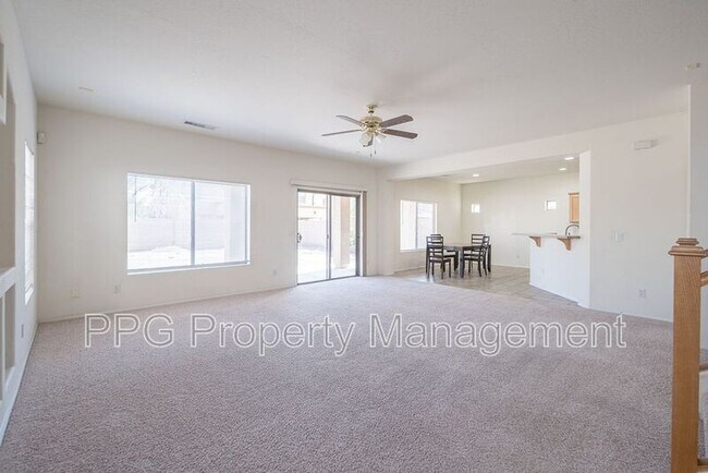 13819 W Mauna Loa Ln photo 2