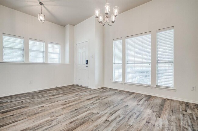 9900 Northgate Dr McKinney, TX 75072 photo 5