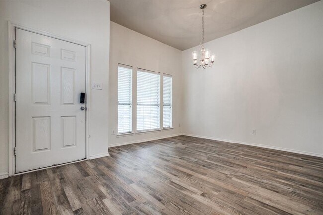 9900 Northgate Dr McKinney, TX 75072 photo 4