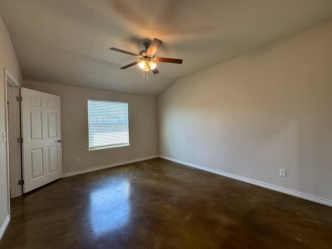 108 Lowes Blvd Killeen, TX 76542 photo 5