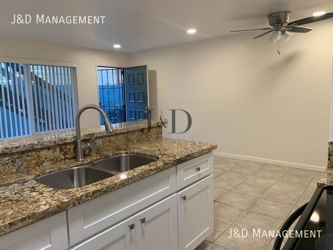 4389 39th St San Diego, CA 92105 photo 3