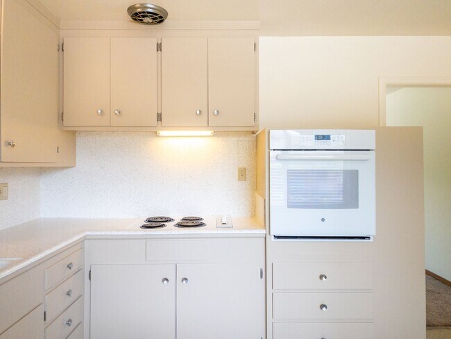 36 Ross Ave San Anselmo, CA 94960 photo 4