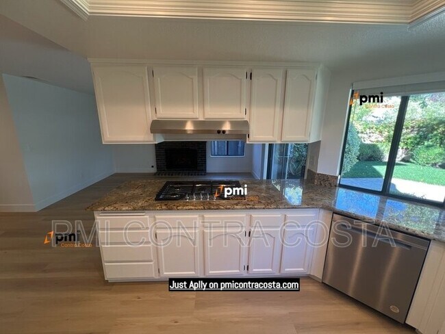 40 Street Tropez Court, Danville, CA 94506 photo 5