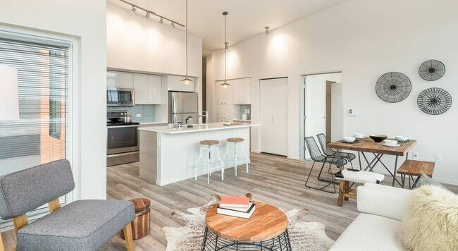 Janus Apartments photo 2