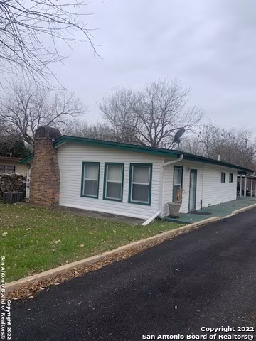 7031 Symphony Ln San Antonio, TX 78214 photo 2