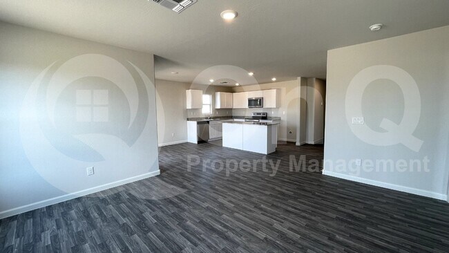 2064 E Velvet Pl Casa Grande, AZ 85122 photo 5
