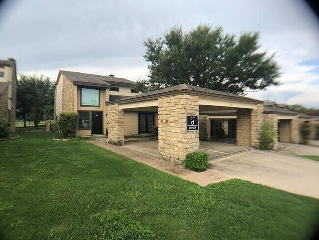 350 Quorum Dr Roanoke, TX 76262 photo 4