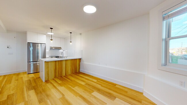 759 6th Ave San Francisco, CA 94118 photo 2