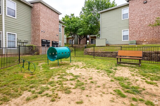 Southgate Glen photo 5
