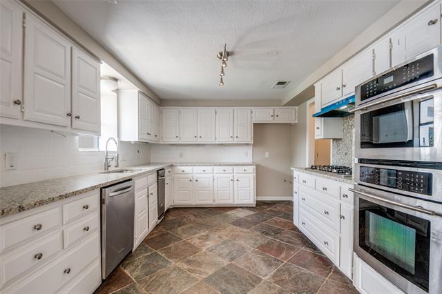 3104 Cambridge Dr Rowlett, TX 75088 photo 5