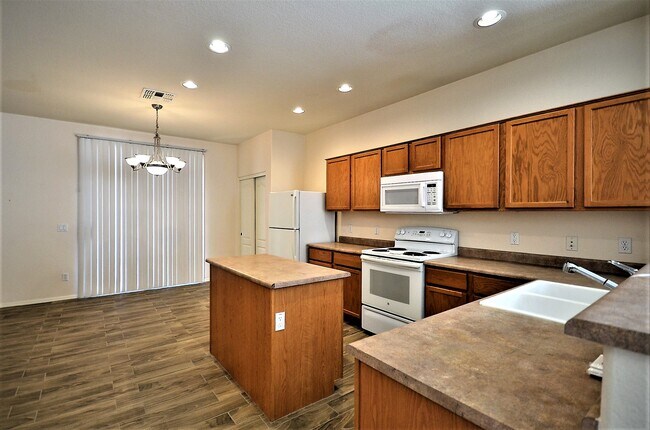 3660 E Temecula Way Gilbert, AZ 85297 photo 5