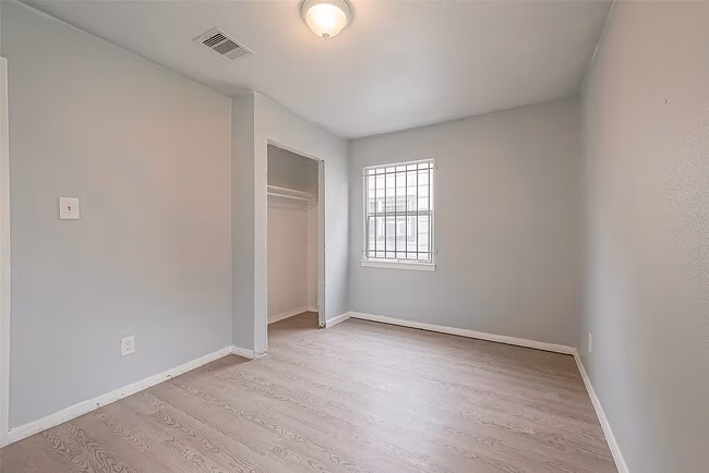 9302 Fairland Drive, Houston, TX 77051 photo 2
