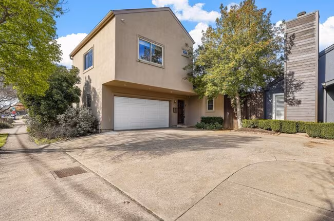 4319 Cabell Drive, Dallas, TX 75204 photo 2