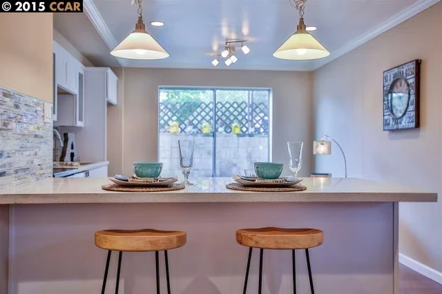 1440 Walnut St Berkeley, CA 94709 photo 2