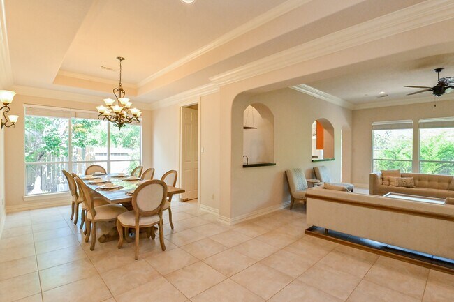 14206 Jade Cove Drive, Houston, TX 77077 photo 3