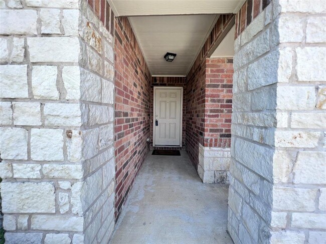 3108 Manuel Creek Dr Little Elm, TX 75068 photo 2