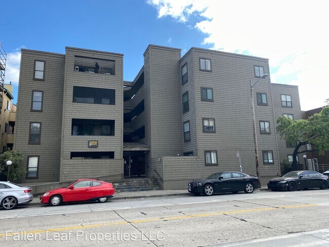 Updated 1 Bedroom 1.5 Baths Condo- photo 2