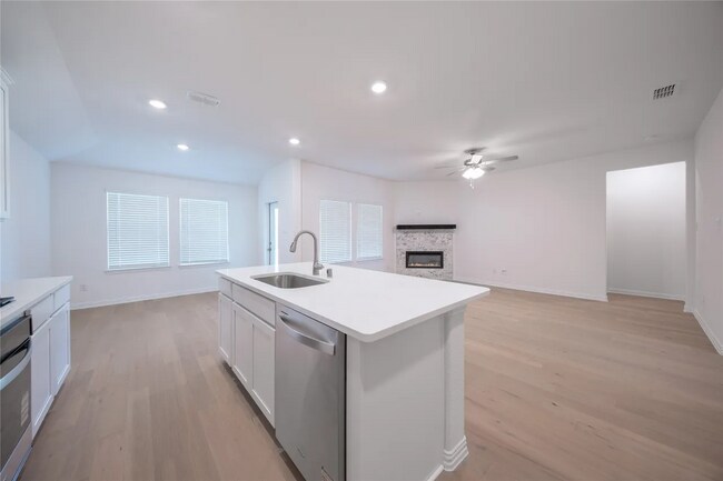 1707 Blackbird Ln Princeton, TX 75407 photo 5