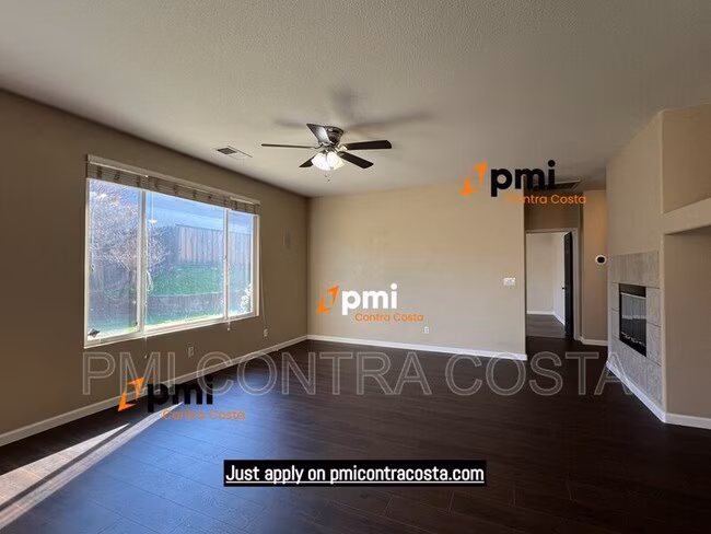 4406 Mira Loma Dr photo 2