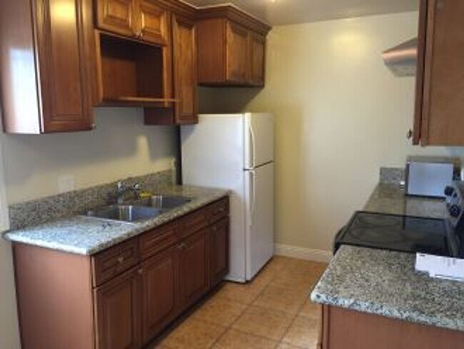 3975 Mississippi St San Diego, CA 92104 photo 4