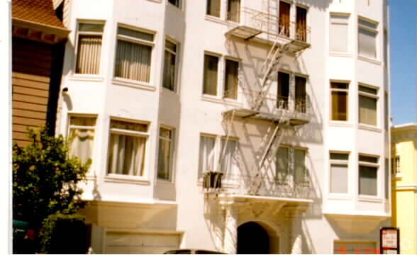 2450 Union Street, San Francisco, CA 94123 photo 2