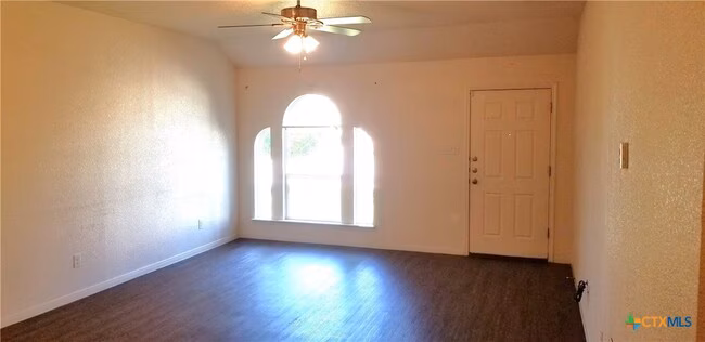 4606 Waterproof Dr Killeen, TX 76549 photo 2