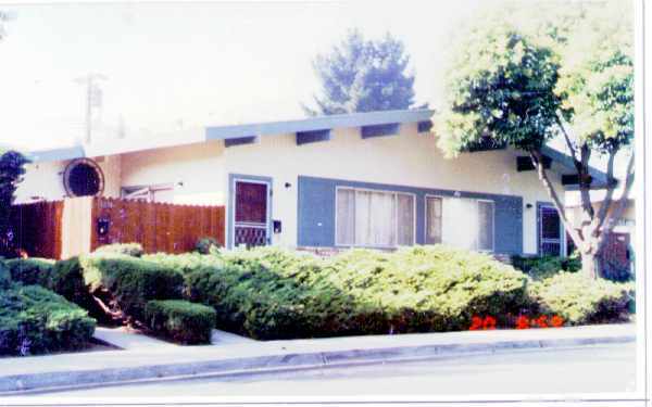 3274 Brookdale Drive, Santa Clara, CA 95051 photo 2