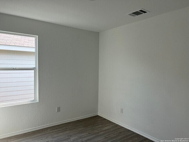 14558 Calaveras Creek San Antonio, TX 78223 photo 5