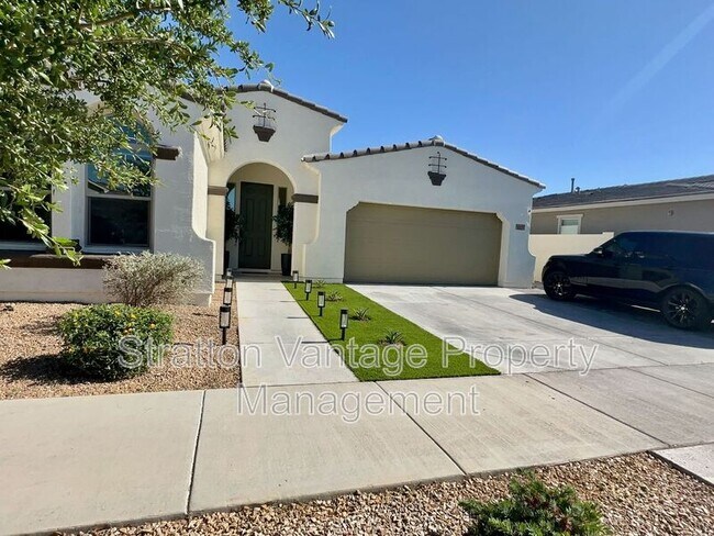 23095 E Via Del Oro