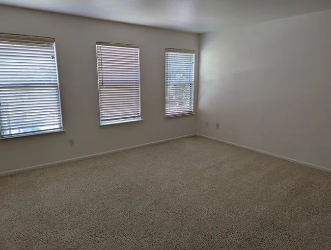 505 Diamond Creek Ct Fairfield, CA 94534 photo 4