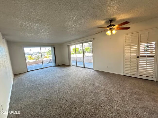 11040 N 28th Dr Phoenix, AZ 85029 photo 3