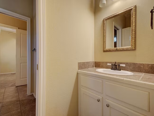 2906 Pearl St Austin, TX 78705 photo 5